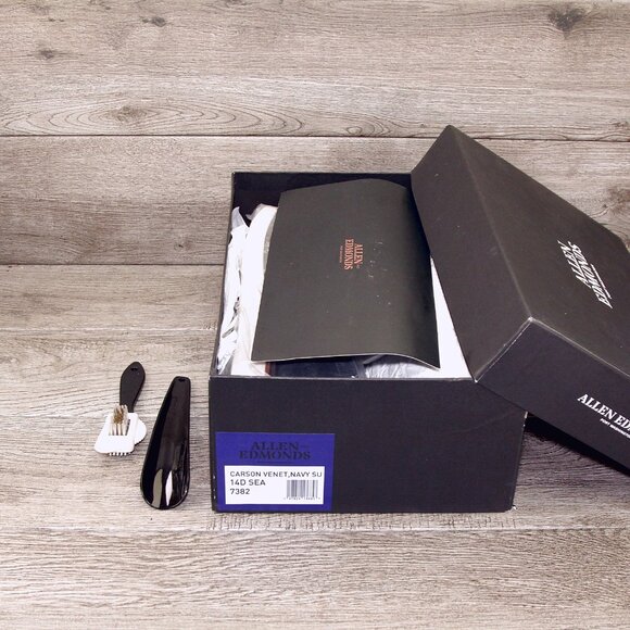 * NIB * $325 Allen Edmonds CARSON Loafer 14 D Navy Suede * add $15 new Trees main image 6